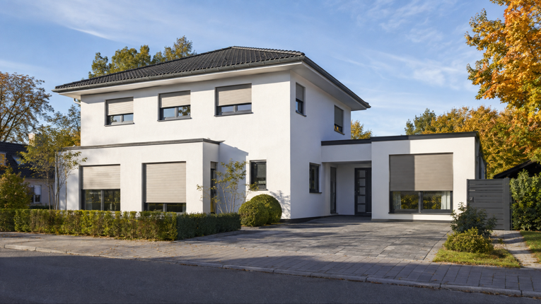 Rollläden nachrüsten - Wärmeschutz und Fensteranschluss gemeinsam planen